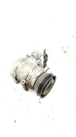 Sprężarka klimatyzacji 977012F000 HYUNDAI