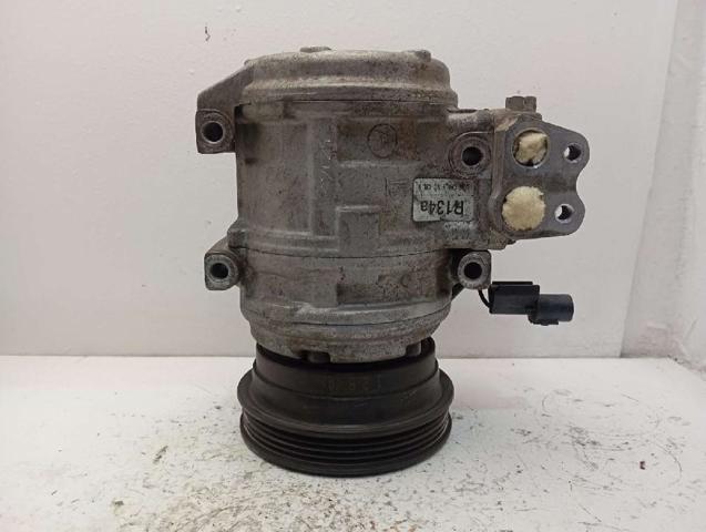 Sprężarka klimatyzacji 977012F100 HYUNDAI
