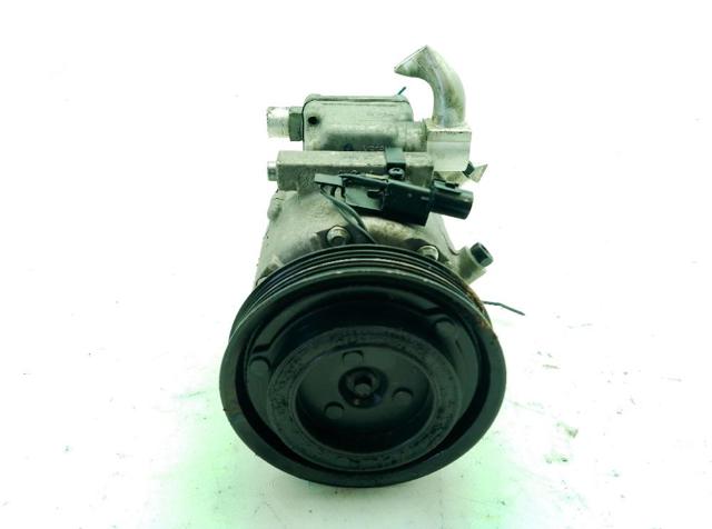 977012H200 Hyundai/Kia