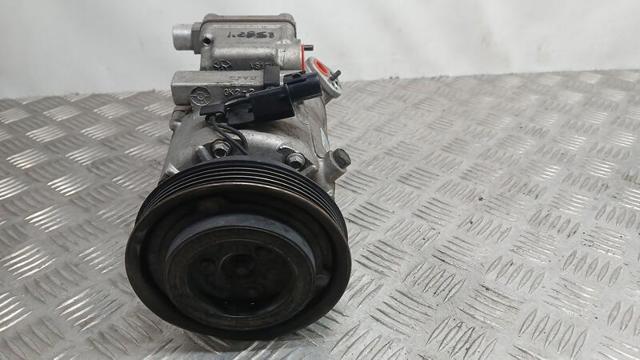 977012H240 Hyundai/Kia