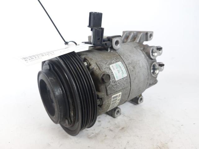 Sprężarka klimatyzacji 977012K001 HYUNDAI