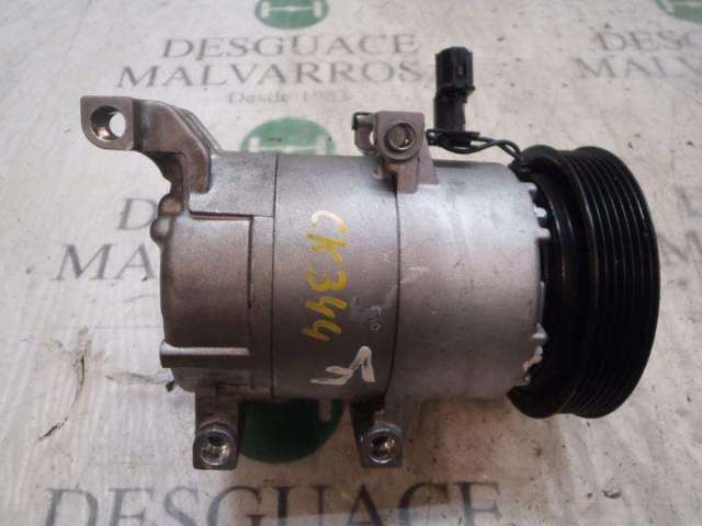Sprężarka klimatyzacji 977012K001 HYUNDAI