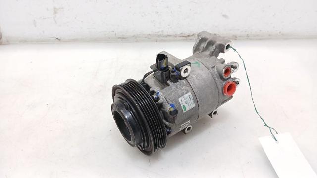 Sprężarka klimatyzacji 977012K001 HYUNDAI