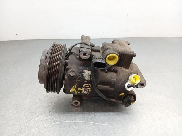 977012Y000 Hyundai/Kia