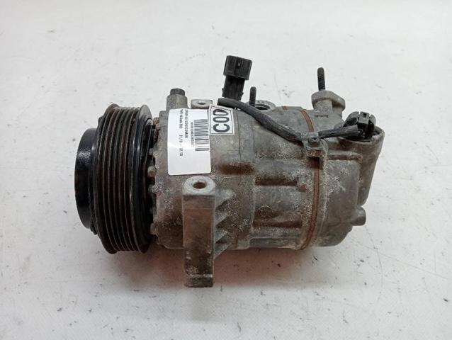 977012Y000 Hyundai/Kia