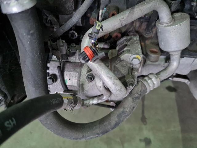 Sprężarka klimatyzacji 977012Y100 HYUNDAI