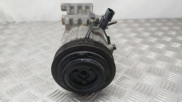 Sprężarka klimatyzacji 977012Y100 HYUNDAI