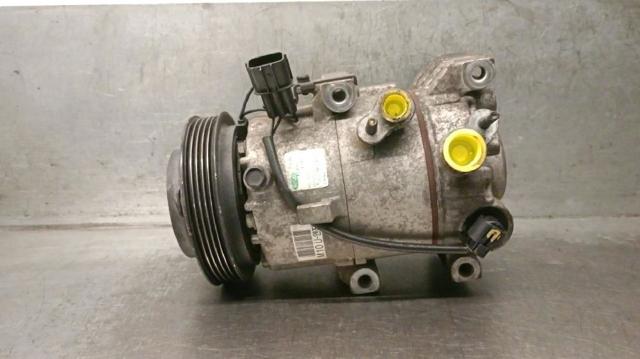 Sprężarka klimatyzacji 977012Y100 HYUNDAI