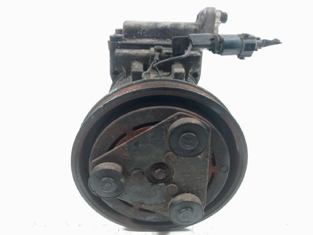 Sprężarka klimatyzacji 977014A450 HYUNDAI