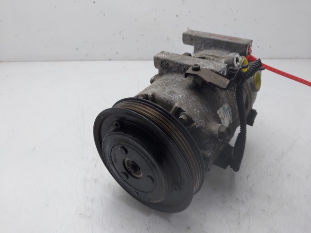 Sprężarka klimatyzacji 97701A4500 HYUNDAI