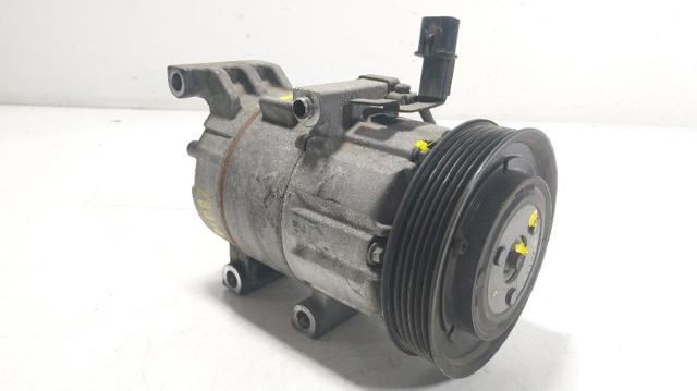 Sprężarka klimatyzacji 97701A6500 HYUNDAI