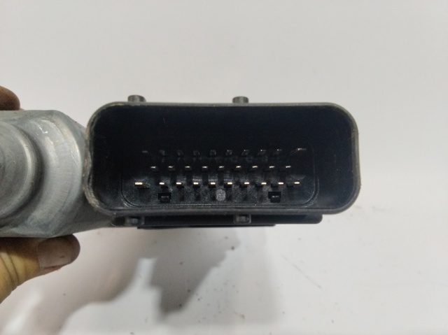9776105415301 VAG