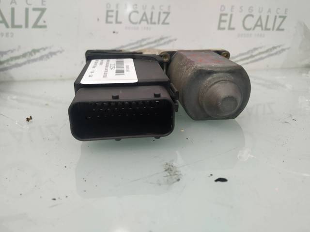 9776105415301 VAG