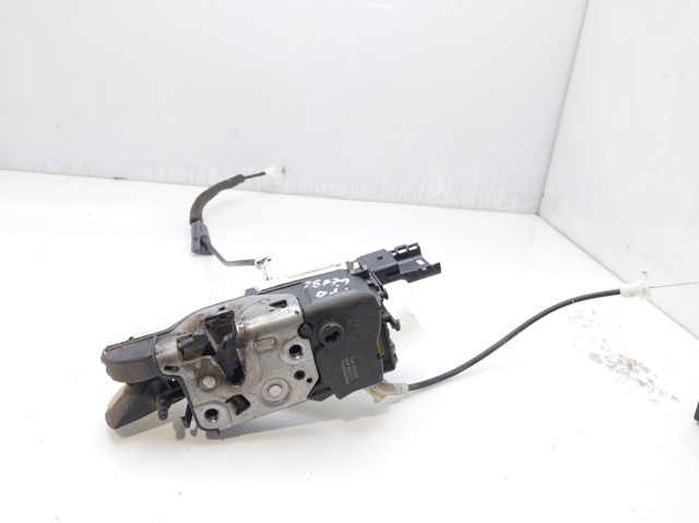 Zamek drzwi przednich lewych 9800623180 PEUGEOT