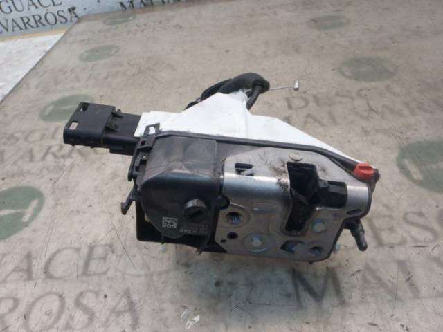 Zamek drzwi tylnych prawych 9800624980 PEUGEOT