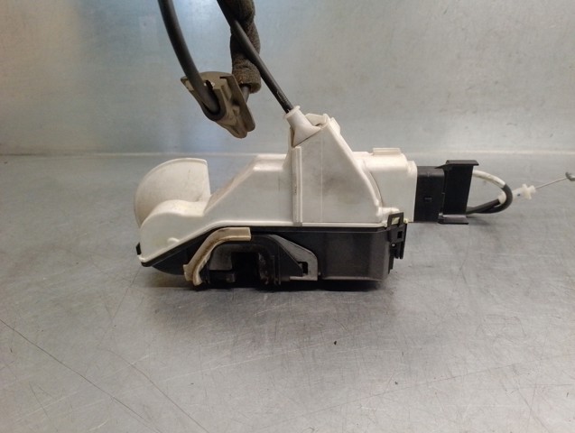 Zamek drzwi przednich lewych 9800625680 PEUGEOT