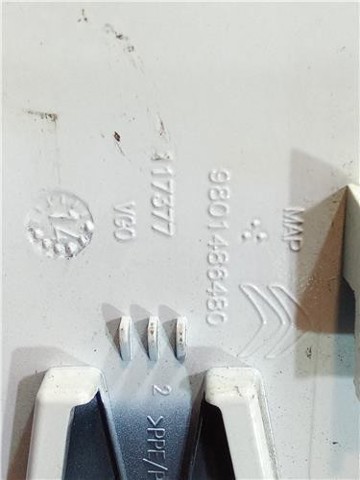 Klapka wlewu paliwa Citroen C4