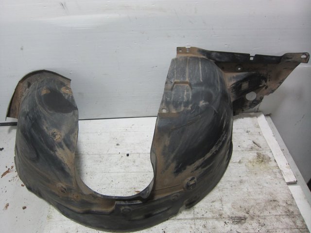 Nadkole błotnika przedniego prawe Citroen C4