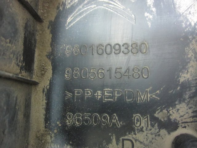 Nadkole błotnika przedniego prawe Citroen C4