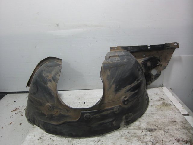 Nadkole błotnika przedniego prawe Citroen C4