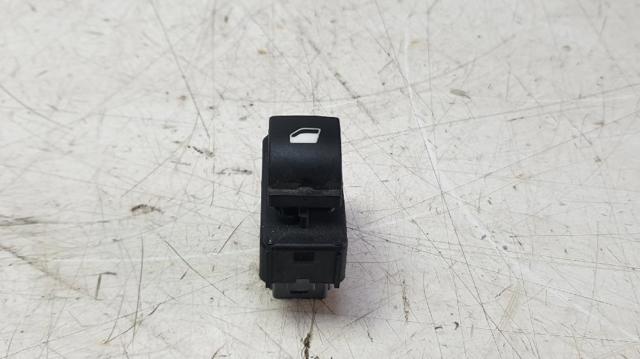 Włącznik przyciskowy podnośnika szyby przedni prawy 98016307ZD FIAT