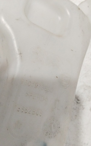 Zbiorniczek spryskiwacza szyb 9801973680 PEUGEOT