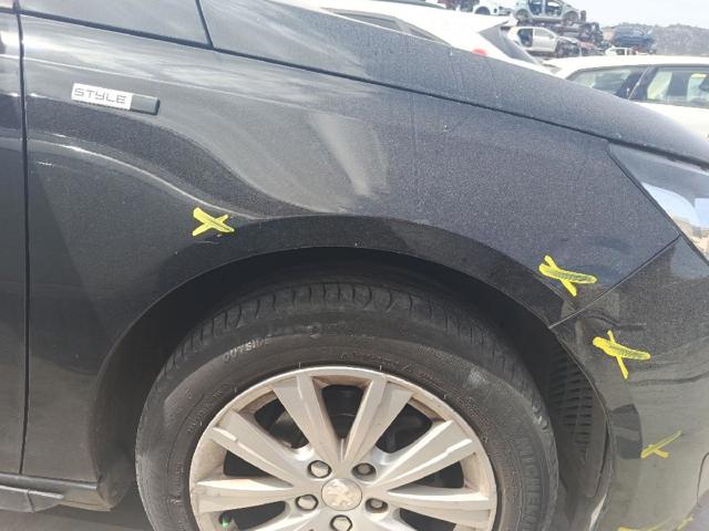 Błotnik przedni prawy 9802164280 PEUGEOT