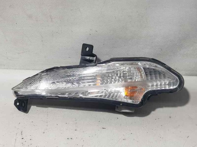 Reflektor jazdy dziennej 9802795580 PEUGEOT