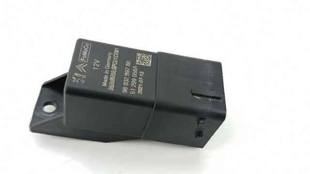 Przekaźnik świec żarowych 9803299780 PEUGEOT