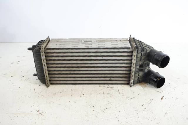 Chłodnica intercoolera 9803900780 PEUGEOT
