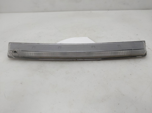 Lampa stop tylna dodatkowa 9804687380 PEUGEOT