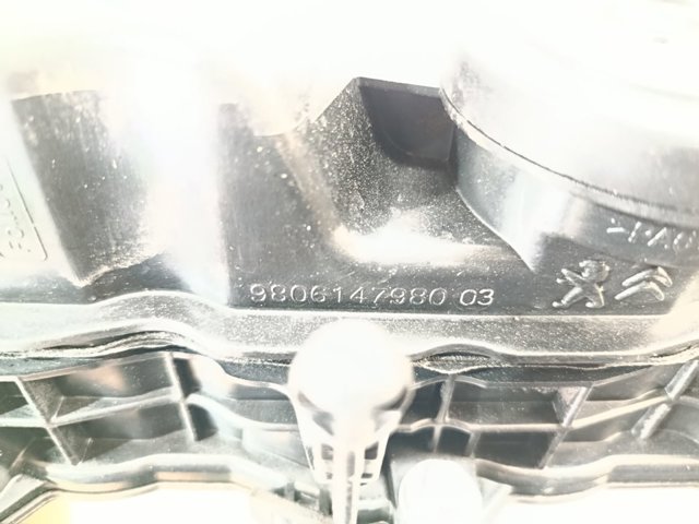 Pokrywa zaworowa 9806147980 FORD