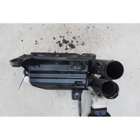 Obudowa filtra powietrza 9806561080 PEUGEOT