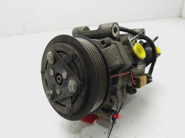 Sprężarka klimatyzacji 9806599380 PEUGEOT