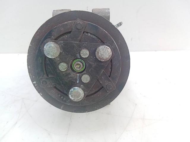 Sprężarka klimatyzacji 9806599380 PEUGEOT