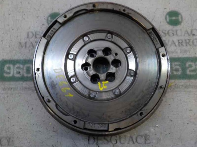 Koło zamachowe silnika 9806761080 PEUGEOT