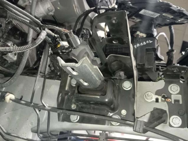 Wspornik lewej poduszki (podpory) silnika 9807450980 PEUGEOT