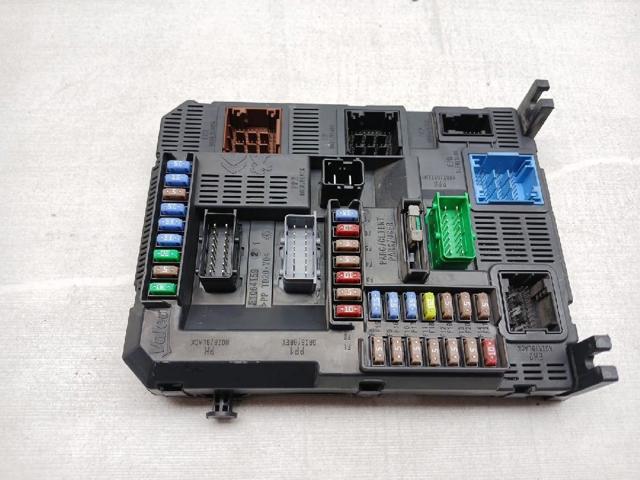 Skrzynka bezpieczników 9807531680 PEUGEOT