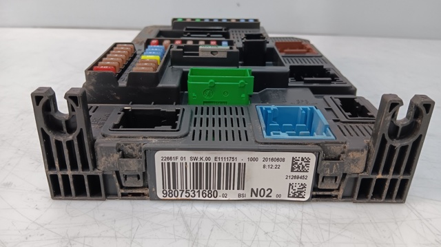 Skrzynka bezpieczników 9807531680 PEUGEOT