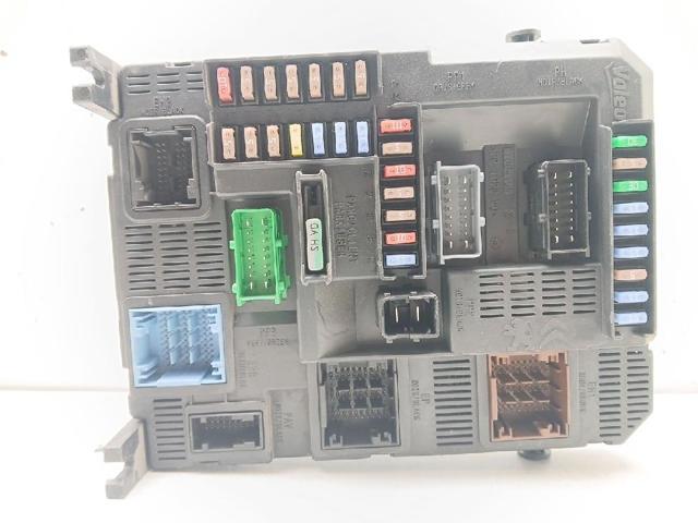 Skrzynka bezpieczników 9807531680 PEUGEOT