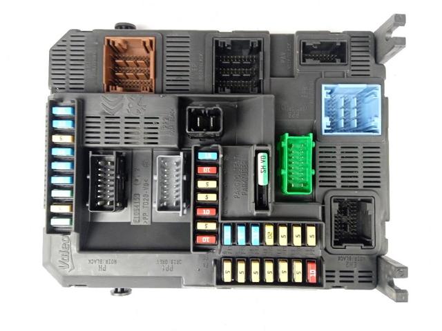 Skrzynka bezpieczników 9807531680 PEUGEOT