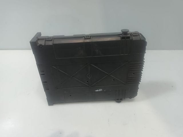 Skrzynka bezpieczników 9807531680 PEUGEOT