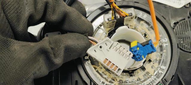 Przełącznik zespolony, w komplecie Peugeot 208 CA, CC