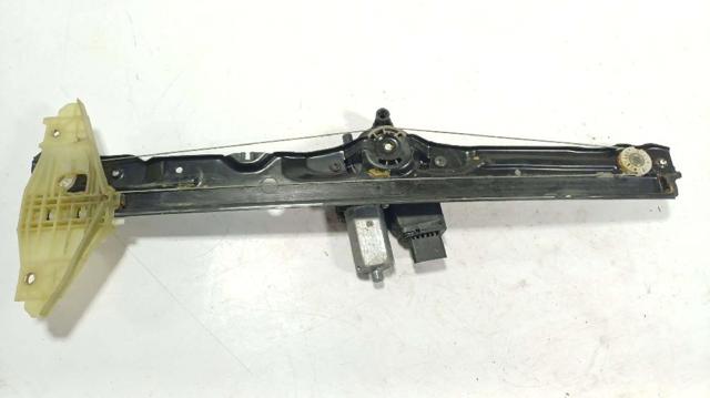 Mechanizm podnoszenia szyby drzwi przednich prawych 9808388480 PEUGEOT