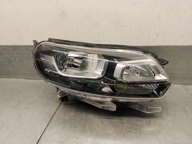 Reflektor prawy 9808567680 PEUGEOT