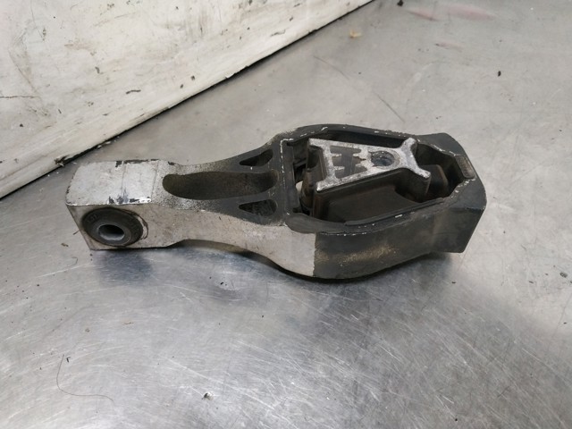 Poduszka (podpora) silnika przednia 9808838680 PEUGEOT