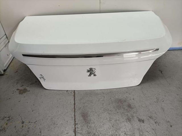 Klapa bagażnika 9808850580 PEUGEOT