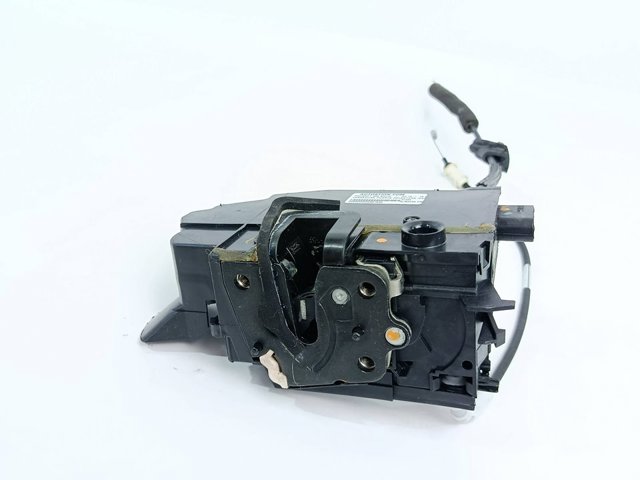 Zamek drzwi przednich lewych 9810309480 PEUGEOT