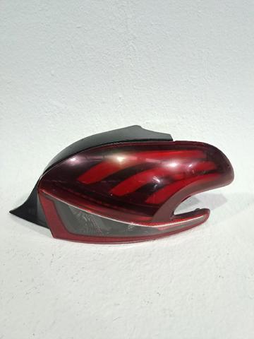 Lampa zespolona tylna prawa 9810430580 PEUGEOT