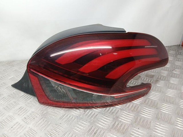 Lampa zespolona tylna prawa 9810430580 PEUGEOT